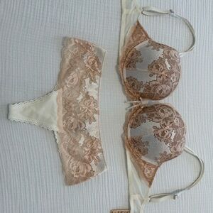 Victoria's Secret Lace Bra and Panty Set - Cream and Tan